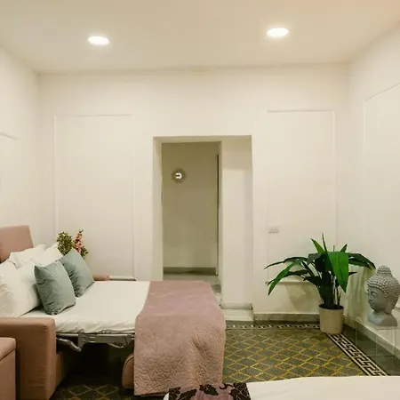 Apartment Mega Random By Dimorra Neapel